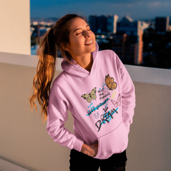 Hoodie Estampado – WILD AND FREEDOM - Image 2