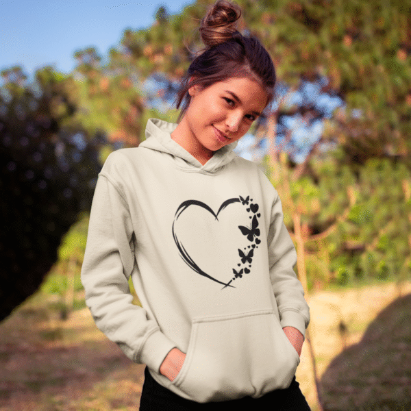 Hoodie Estampado – CORAZON MARIPOSAS - Image 2